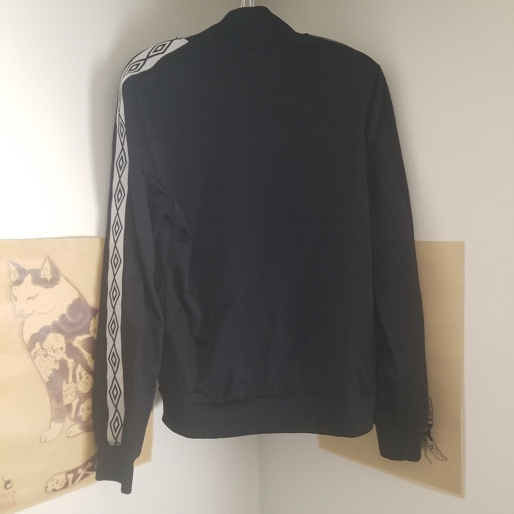 Umbro Track Jacket - Picture 2 of 4